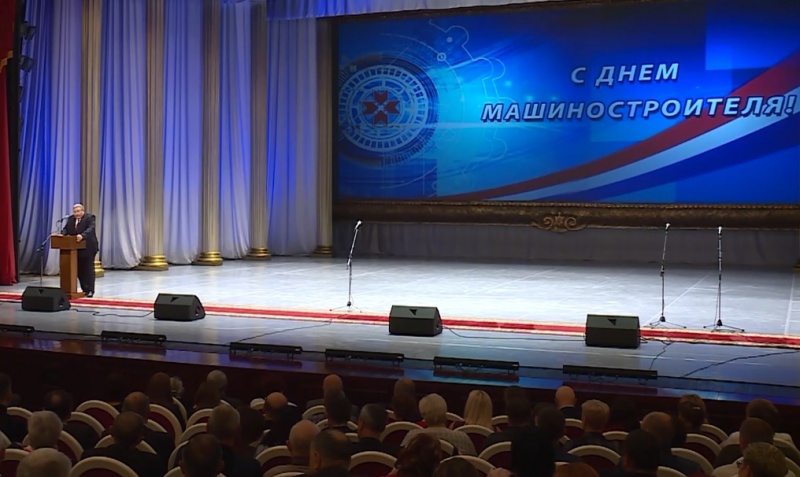 Глава Мордовии поздравил машиностроителей с профессиональным праздником
